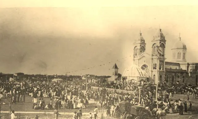 Cómo fue el robo de la corona de la Virgen de Itatí Fiesta de la coronación