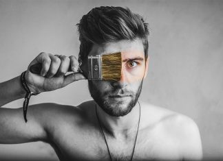 El agua estancada se pudre hacerse de nuevo