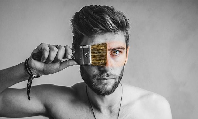 El agua estancada se pudre hacerse de nuevo