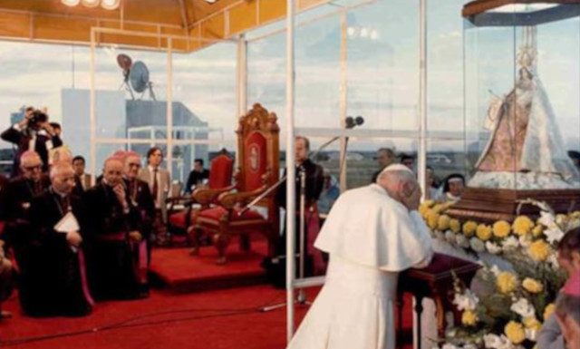 Juan Pablo II, el abandonado en Dios Juan Pablo