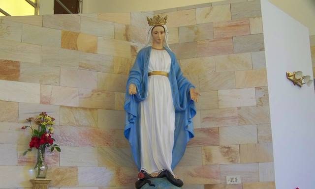 La imagen de la Virgen de la Medalla Milagrosa de Paraná Virgen Medalla Milagrosa de Paraná 2