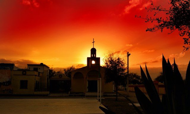 Derechos y deberes de todos los fieles cristianos comunidad católica