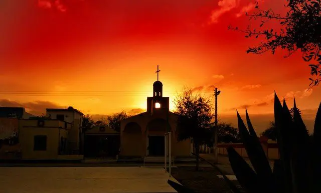 Derechos y deberes de todos los fieles cristianos comunidad católica