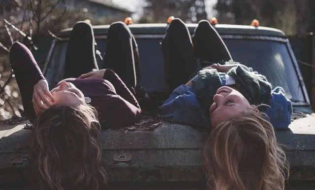 A propósito del día del amigo día del amigo