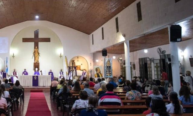 Continúan las Misas con presencia de fieles en Entre Ríos misas pandemia